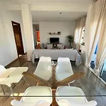 La Playa A 2 Minutos Y 14 Segundos A Pie Дения