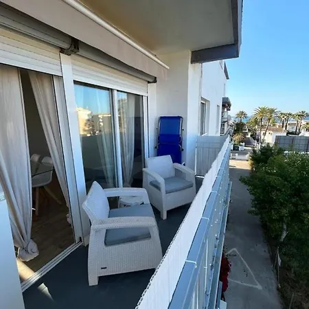 La Playa A 2 Minutos Y 14 Segundos A Pie דירה *